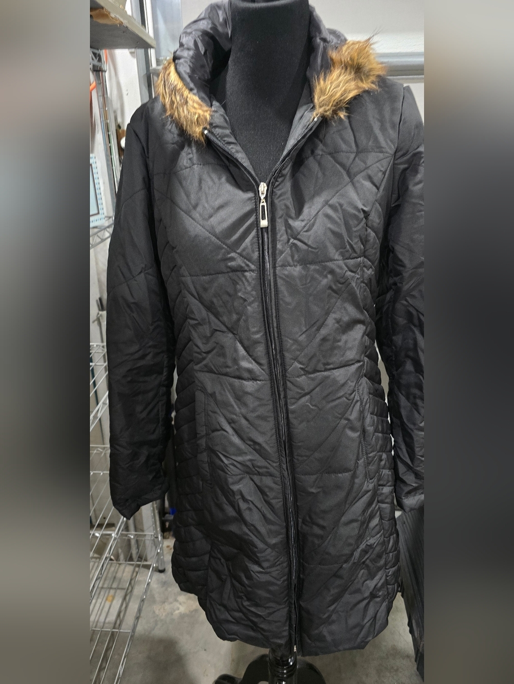 Black Quilted Women's Puffer Jacket